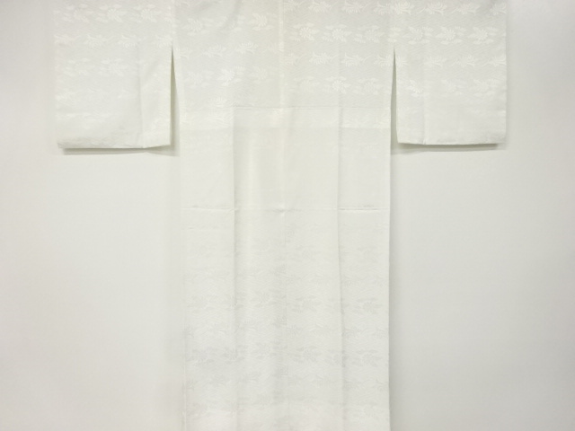 紗綾型に花模様織り出し単衣長襦袢